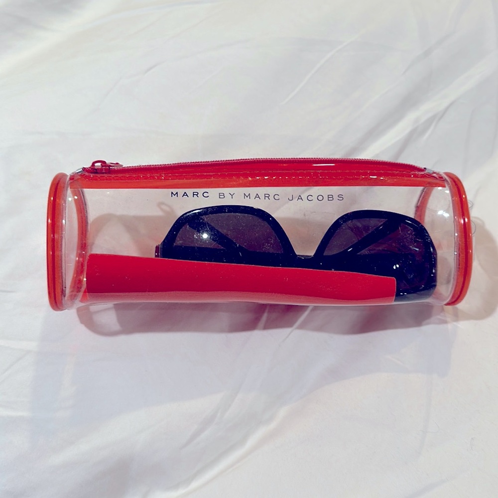Marc by Marc Jacobs Sunglasses with case black brown gold women’s